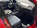 Volkswagen Jetta-5