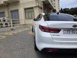Kia Optima-4