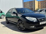 Hyundai Elantra-1