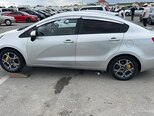 Kia Rio-7