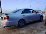 Toyota Camry-9