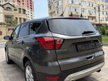 Ford Escape-8
