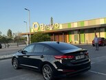 Hyundai Elantra-7