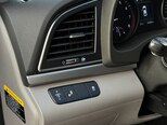 Hyundai Elantra-13