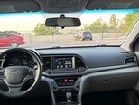 Hyundai Elantra-11