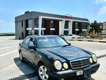 Mercedes E 200-17