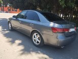 Hyundai Sonata-9