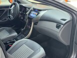 Hyundai Elantra-6