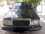 Mercedes 250 D-1