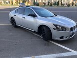 Nissan Maxima-1