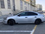 Nissan Maxima-2