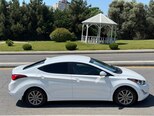 Hyundai Elantra-14