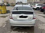 Toyota Prius-5