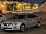 Hyundai Sonata-8