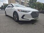 Hyundai Elantra-3