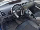 Toyota Prius-9