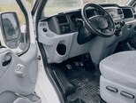 Ford Transit-9
