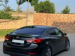 Hyundai Elantra-5