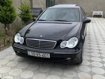 Mercedes C 320-1