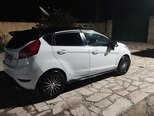 Ford Fiesta-10