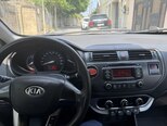 Kia Rio-5