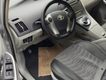 Toyota Prius-9