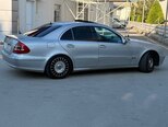 Mercedes E 240-4