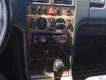 Mercedes E 220-3