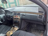 Mercedes E 220-5