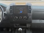 Nissan Navara-13