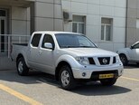 Nissan Navara-2