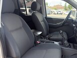 Nissan Navara-9