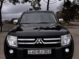 Mitsubishi Pajero-1