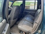 Ford Explorer-7