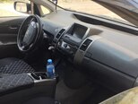 Toyota Prius-5