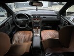 Mercedes E 280-10