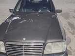 Mercedes 250 D-1