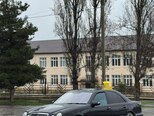 Mercedes E 240-12