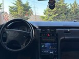 Mercedes E 240-8