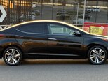 Hyundai Elantra-5