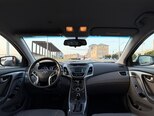 Hyundai Elantra-3