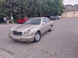 Mercedes E 230-3