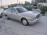 Mercedes E 230-4
