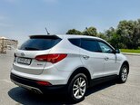 Hyundai Santa Fe-5
