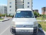 Ford Tourneo Connect-1