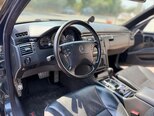 Mercedes E 320-9