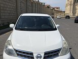 Nissan Tiida-2