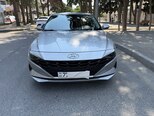 Hyundai Elantra-1