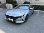 Hyundai Elantra-10