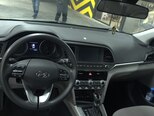Hyundai Elantra-5